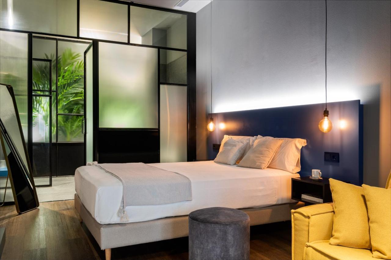 Muralla Sevilla Suites By Lola Экстерьер фото