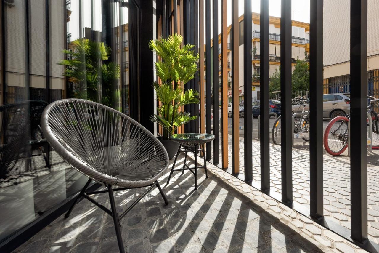 Muralla Sevilla Suites By Lola Экстерьер фото