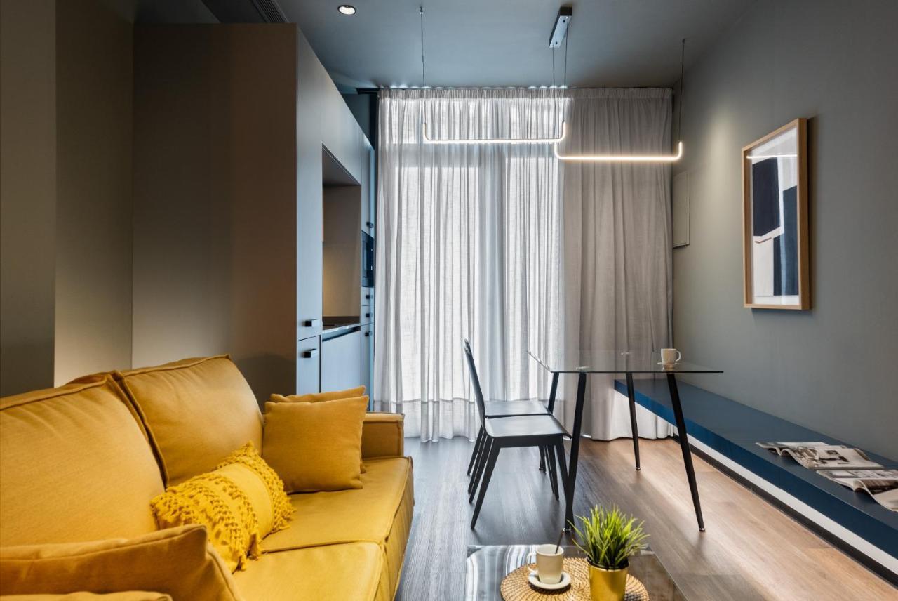 Muralla Sevilla Suites By Lola Экстерьер фото